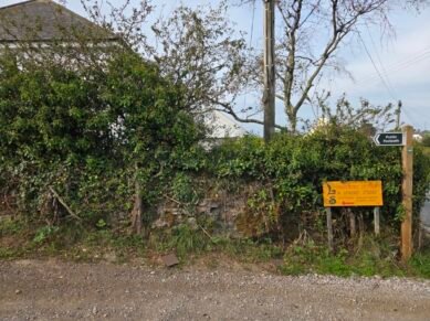 Left Turn to Footpath